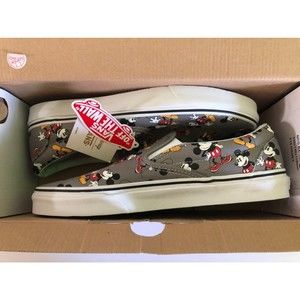 Disney Vans Classic Slip On - Mickey Mouse
